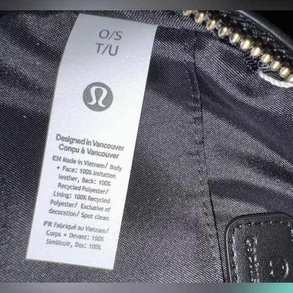 NWT/Rare - Lululemon Leather Alternative Everywhere Belt Bag - Gold Hardware 1L - Picture 8 of 14